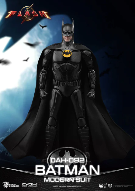 The Flash Dynamic 8ction Heroes Batman Modern Suit 1/9 Action Figure