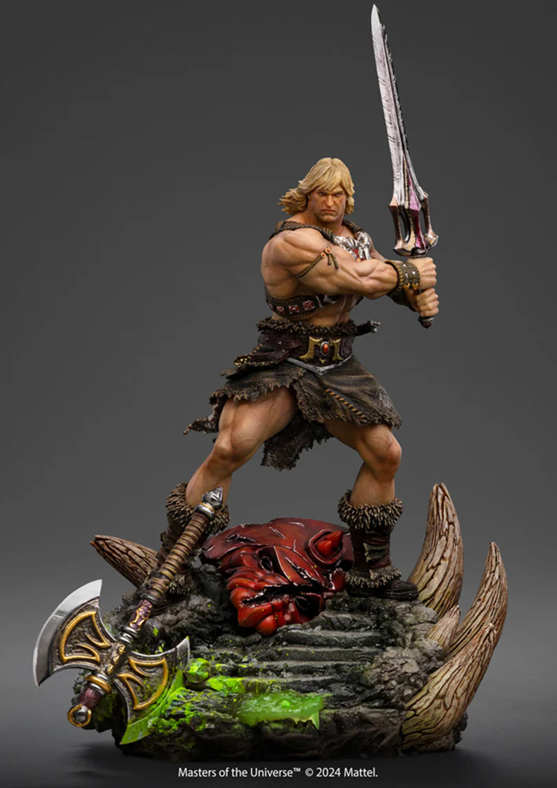 HE-MAN UNLEASHED MOTU 1/10 DELUXE ART SCALE