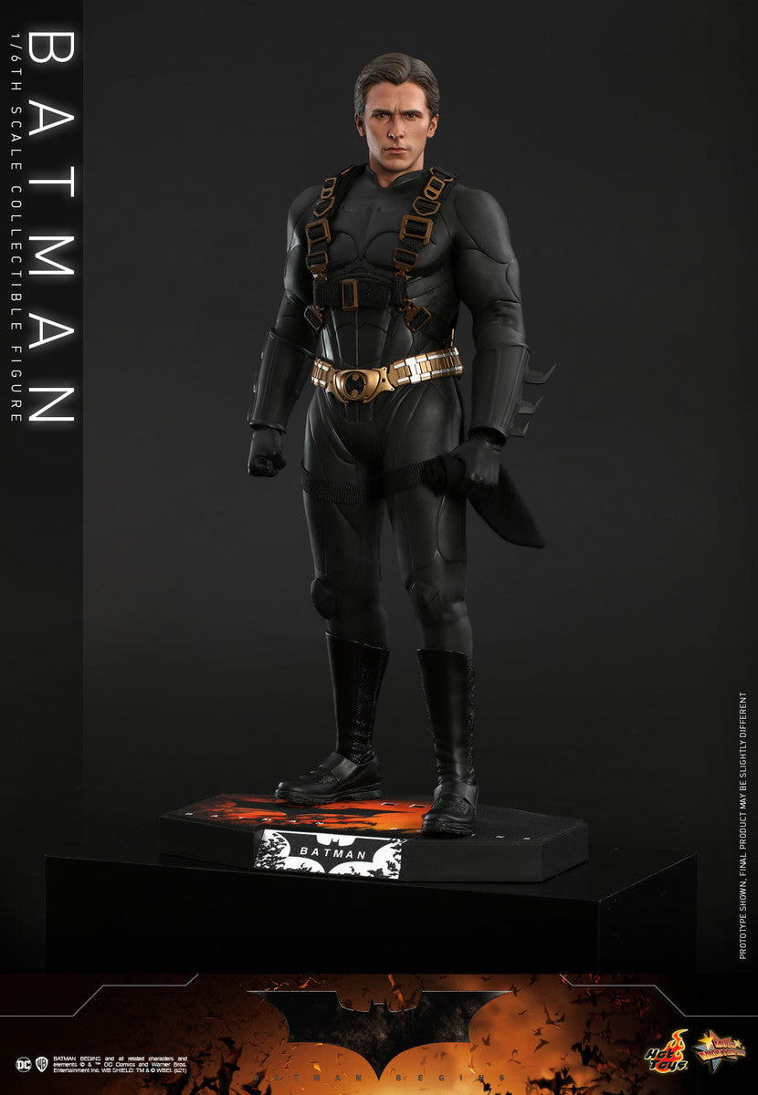 Batman Begins Batman 1/6th Scale Collectible Figure