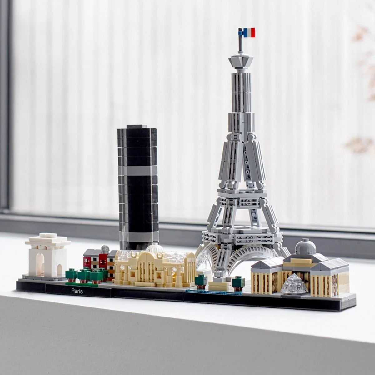 LEGO Architecture Paris