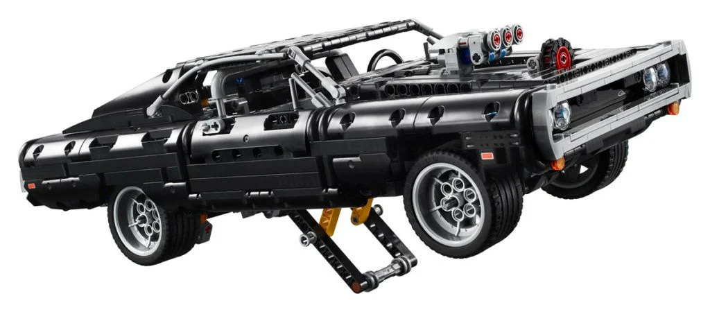 LEGO Technic Dom’s Dodge Charger Fast & Furious