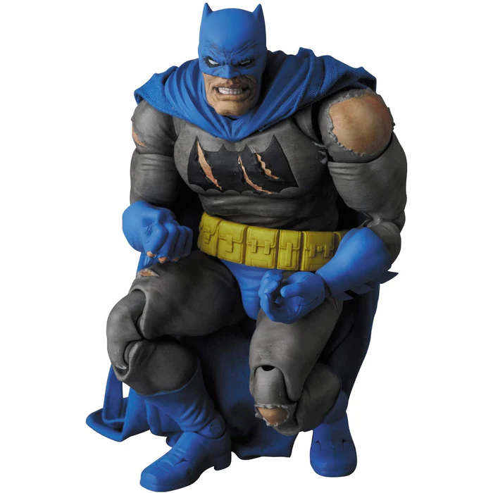 MAFEX Batman The Dark Knight Triumphant