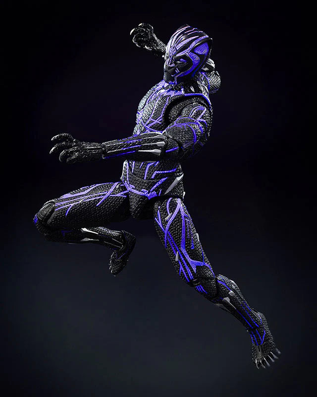 Marvel Studios The Infinity Saga DLX Black Panther Kinetic Energy Charged