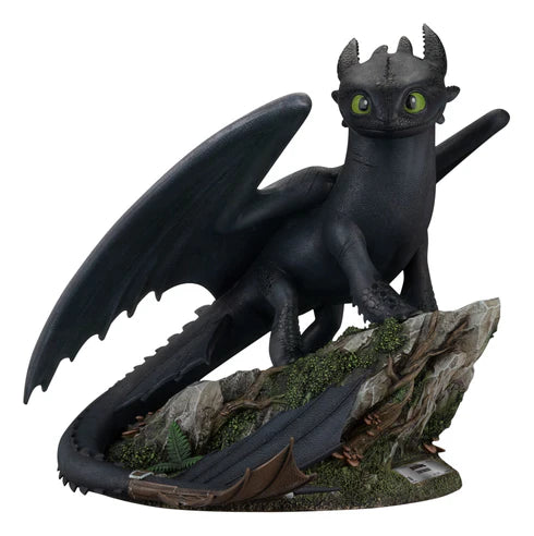 Dragons Standing Toothless Master Craft Statue