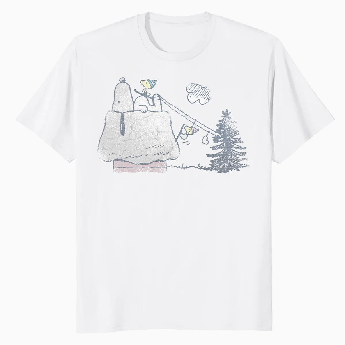 Peanuts Xmas Snoopy House Snow Woodstock Skiing Vintage 90s Official Men's T-Shirt