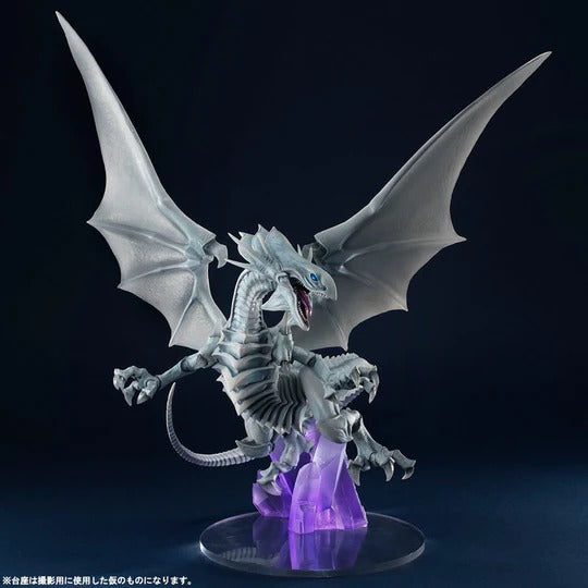Yu-Gi-Oh! Duel Monsters Blue-Eyes White Dragon Art Works Monsters
