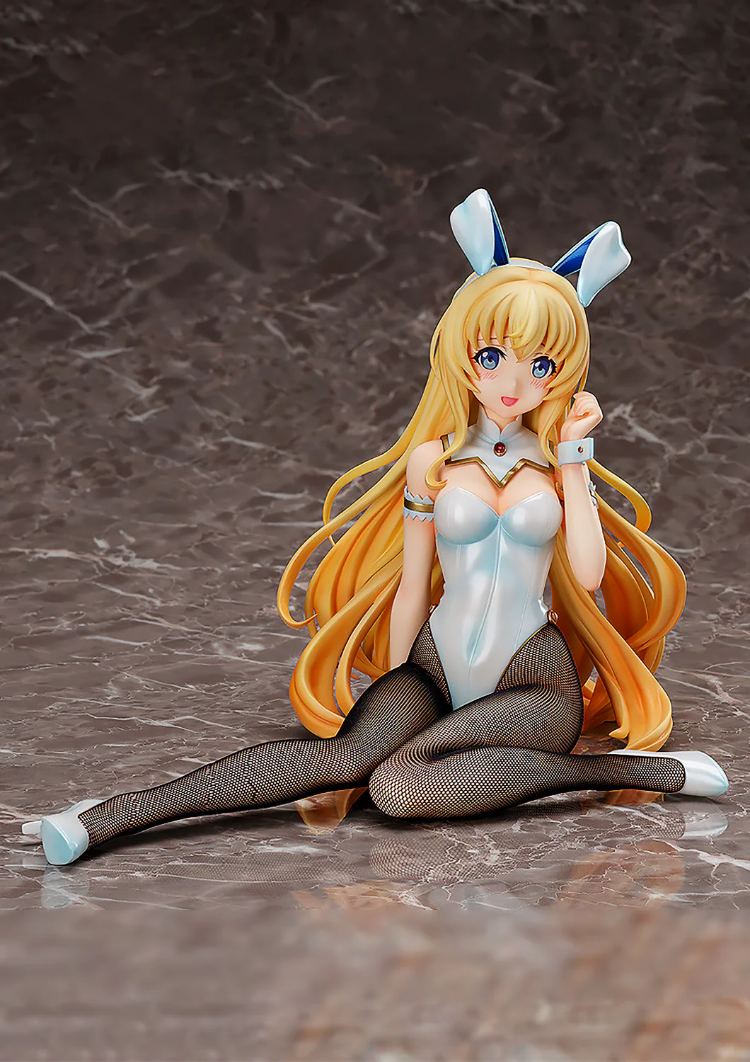 GOBLIN SLAYER PRIESTESS BUNNY VER