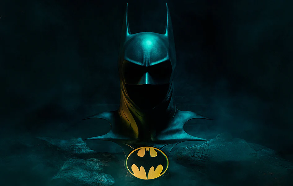 THE FLASH BATMAN LIFE-SIZE COWL REPLICA