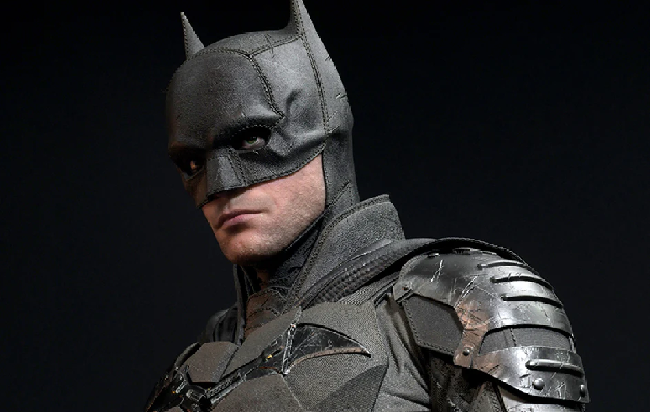 BATMAN ROBERT PATTINSON STATUE