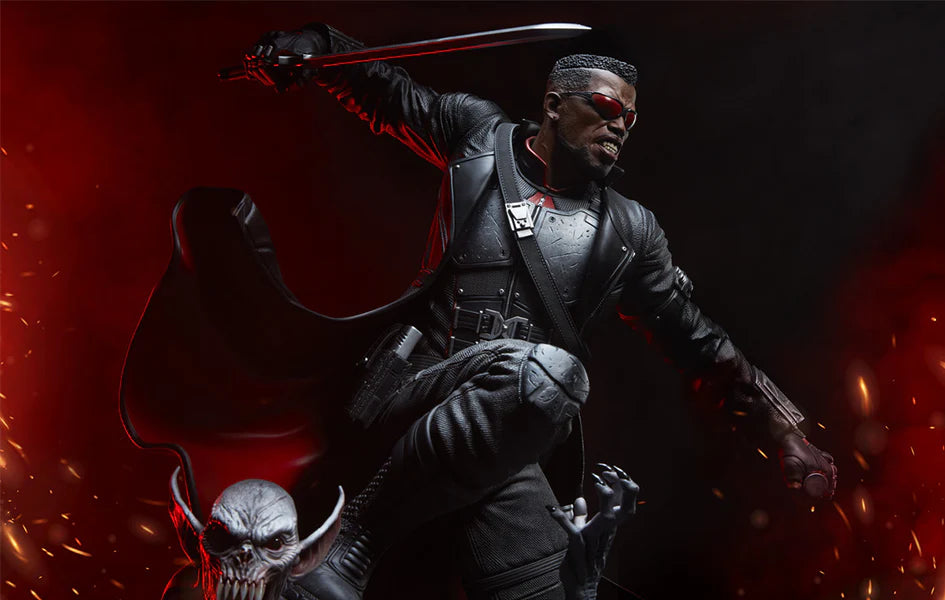 BLADE ACTION POSE 1/3 SCALE STATUE