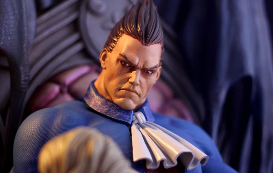 DARKSTALKERS DEMITRI MAXIMOFF THE RULER OF ZELTZEREICH 1/4 SCALE STATUE