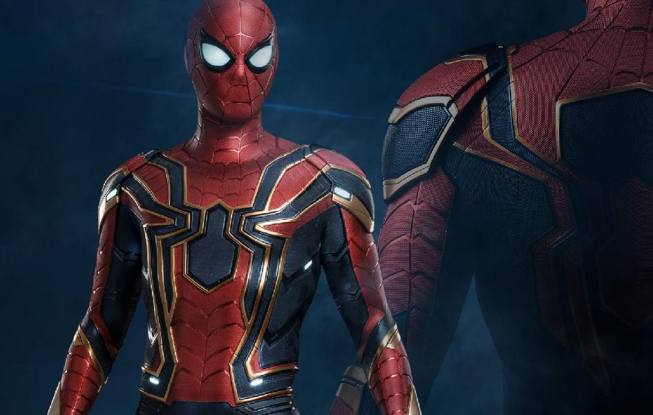 THE IRON SPIDER LIFE-SIZE STATUE