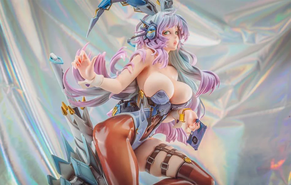 SPRINTING RABBIT 1/4 SCALE STATUE