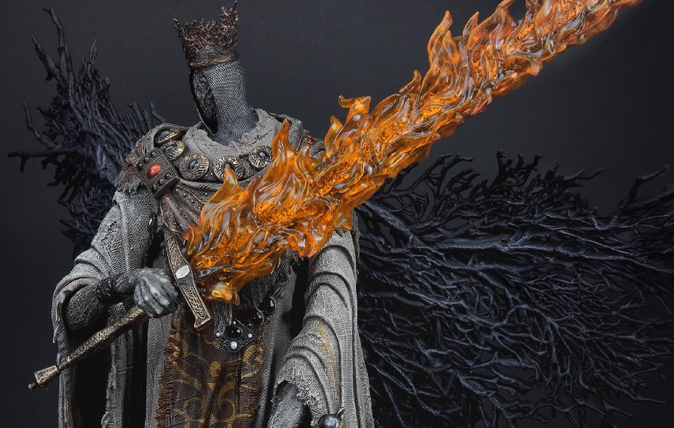 DARK SOULS III PONTIFF SULYVAHN 1/7 SCALE STATUE STANDARD EDITION