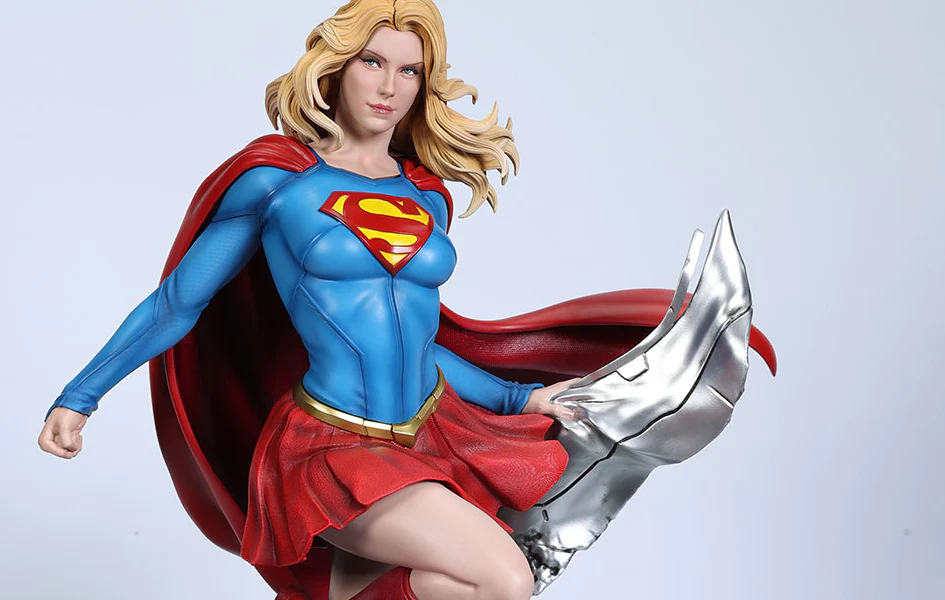 SUPERGIRL 1/6 SCALE STATUE