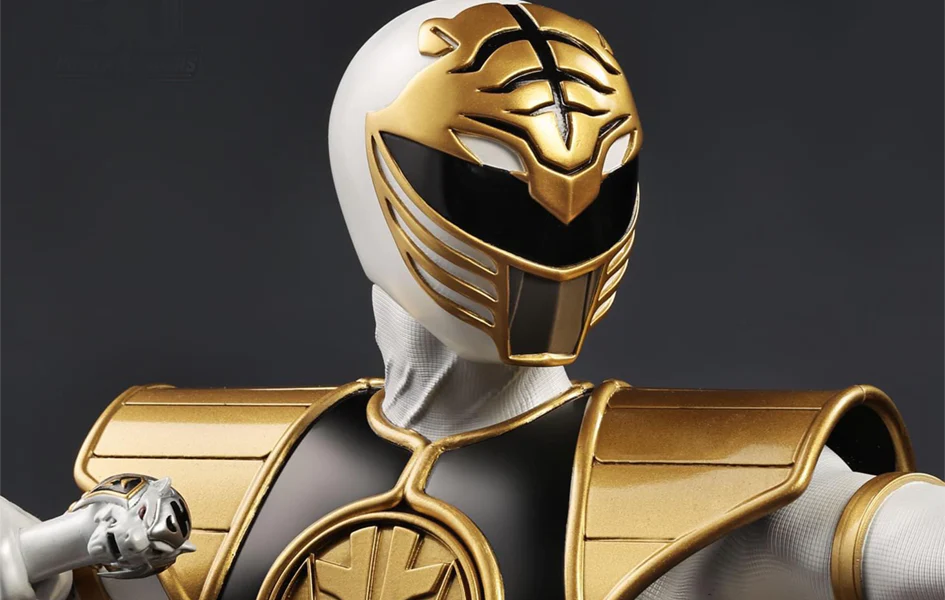 MIGHTY MORPHIN POWER RANGERS WHITE RANGER 1/4 SCALE STATUE