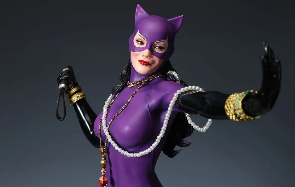CATWOMAN 1/6 SCALE STATUE