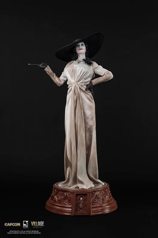 Lady Dimitrescu Resident Evil 1/4 Scale Collectible Statue