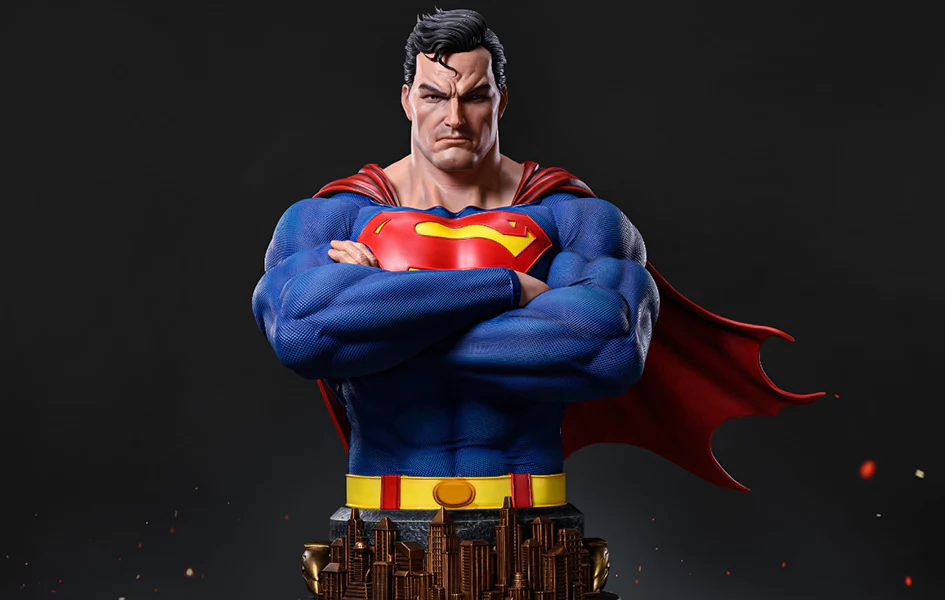 SUPERMAN COMIC LIFE-SIZE BUST