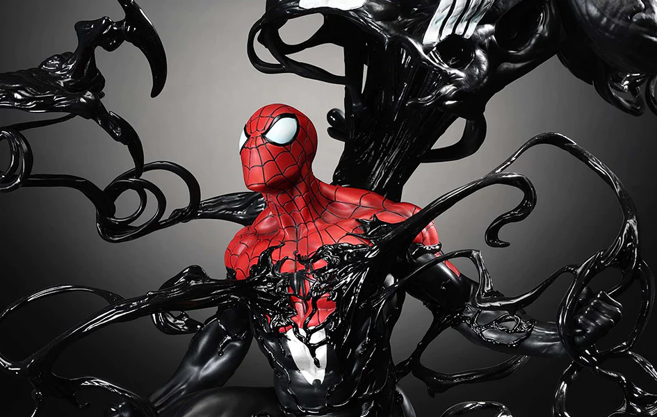 SPIDER-MAN SYMBIOTE TRANSFORMATION 1/4 SCALE STATUE