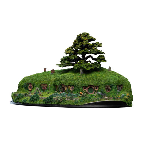 Lord of the Rings Bag End on the Hill Limited Edition Statue