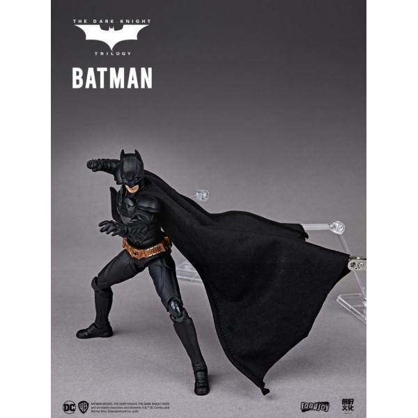 The Dark Knight 1/9 Scale Collectible Figure