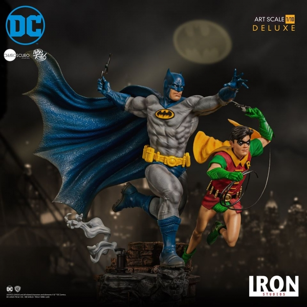 DC Comics 1/10 Batman & Robin Deluxe Art Scale