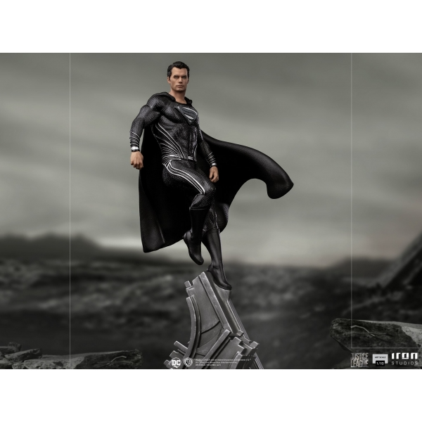 Zack Snyder’s Justice League 1/10 Superman Black Suit Art Scale