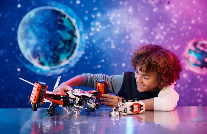 LEGO Technic Heavy Cargo Spaceship LT81