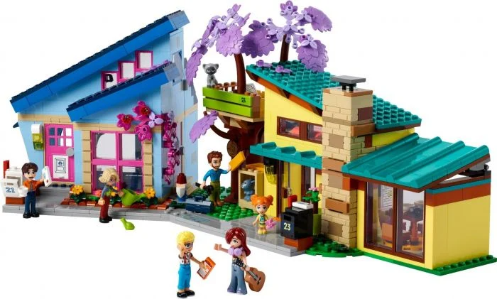 LEGO Friends Olly and Paisley's Family Houses