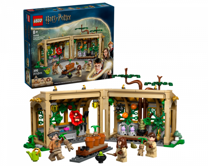LEGO Harry Potter Hogwarts Castle Herbology Class