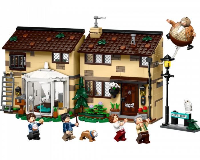LEGO Harry Potter Privet Drive Aunt Marge's Visit Harry Potter and the Prisoner of Azkaban