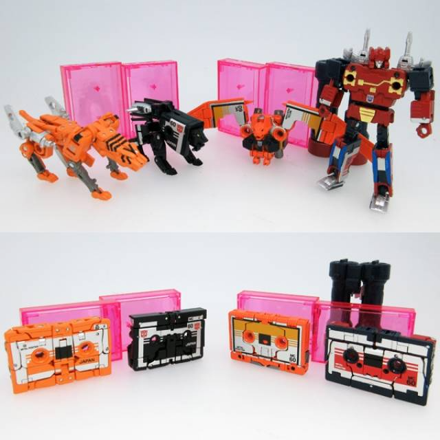 TRANSFORMERS MASTERPIECE CASSETTEBOT VS CASSETTRON EXCLUSIVE
