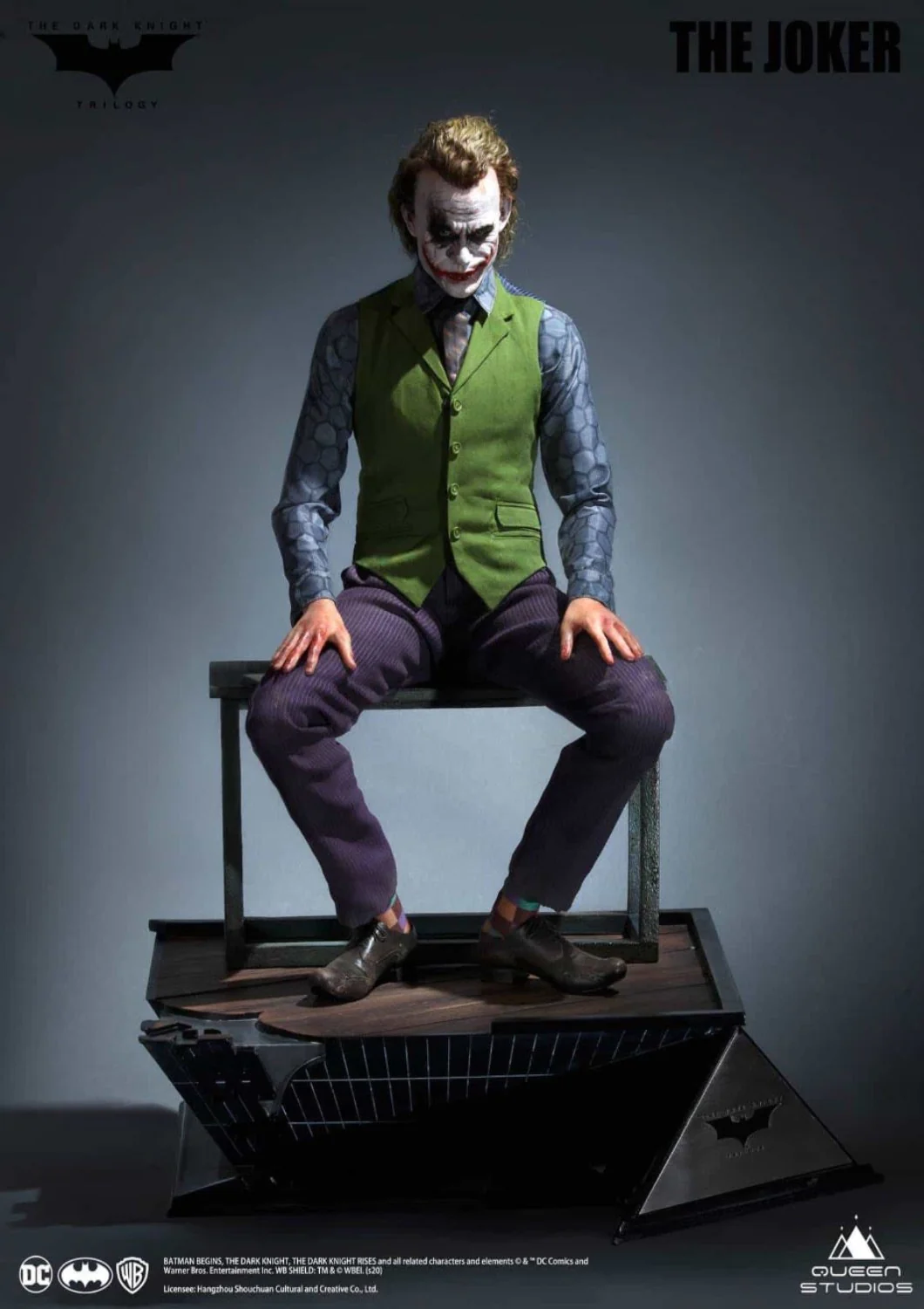 DC JOKER DARK KNIGHT WITH SCULPTED HAIR 1/3 SCALE