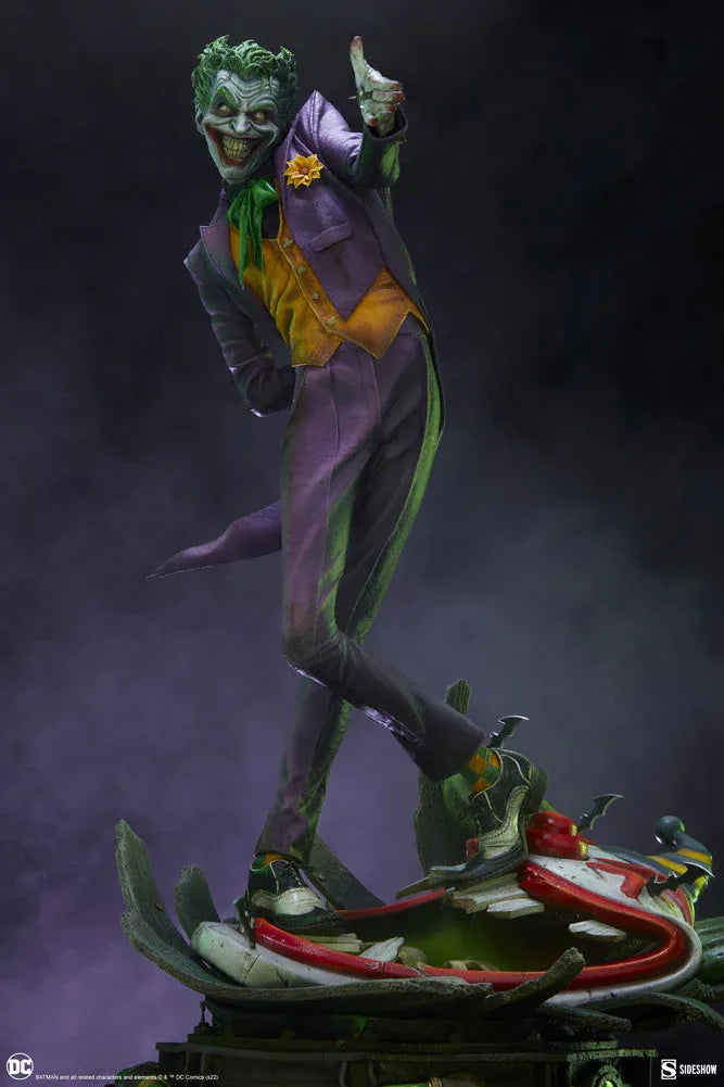 Sideshow Collectibles DC Comics Premium Format Figure The Joker