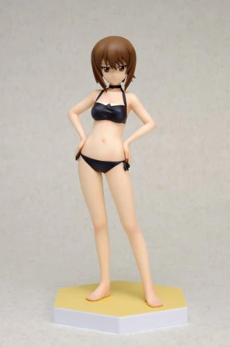 Girls und Panzer Nishizumi Maho Beach Queens 1/10 Swimsuit ver