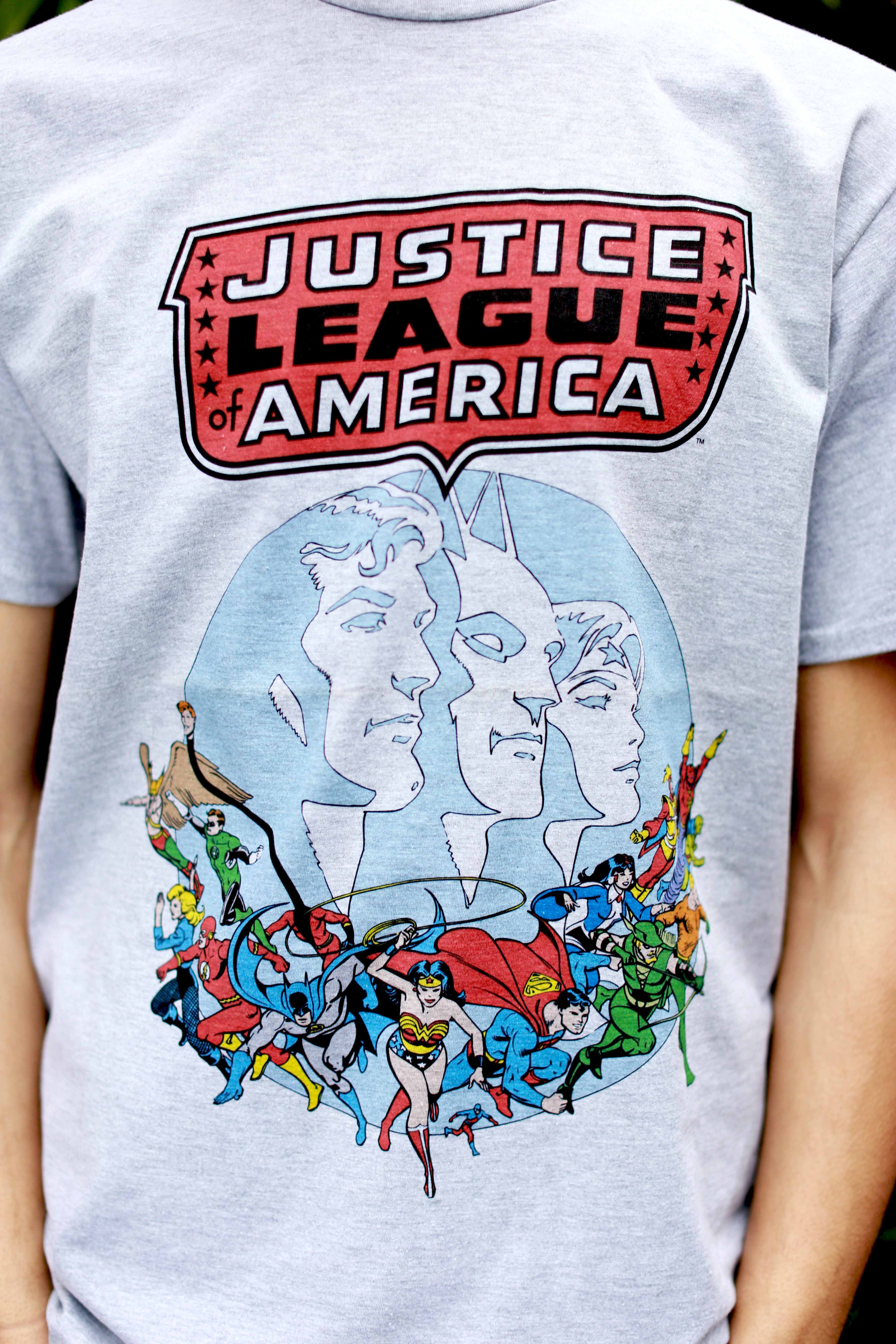 DC Comics Justice League America Splash Silver Age Official Men's T-shirt ()