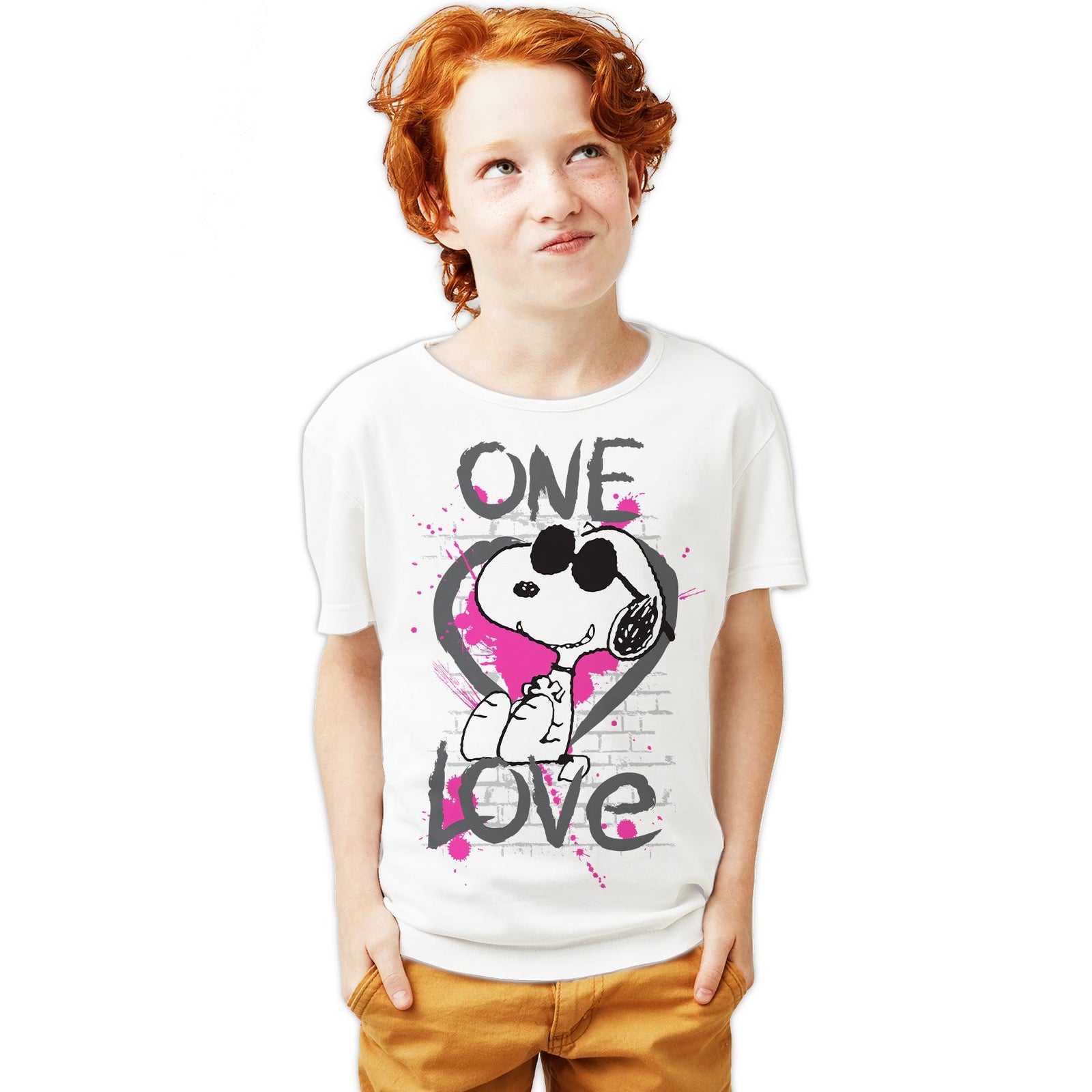 Peanuts Snoopy Graphic One Love Official Youth T-Shirt