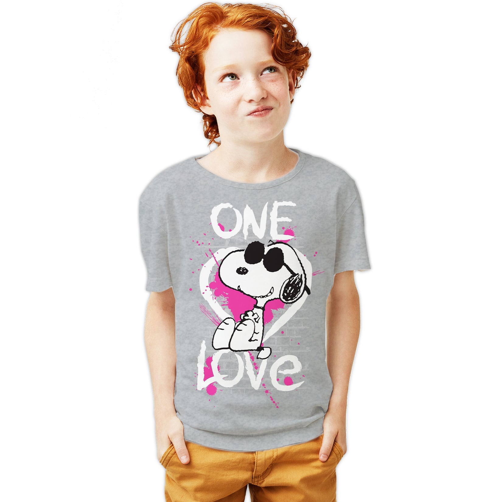 Peanuts Snoopy Graphic One Love Official Youth T-Shirt