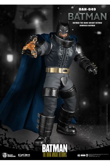 Batman The Dark Knight Returns Dynamic 8ction Heroes Action Figure 1/9 Armored Batman 21 cm