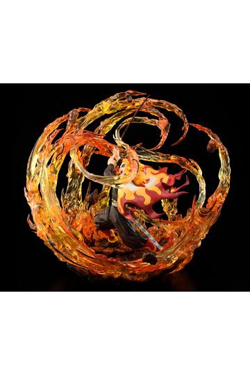 Demon Slayer: Kimetsu no Yaiba Statue 1/8 Kyojuro Rengoku DX Ver. 35 cm