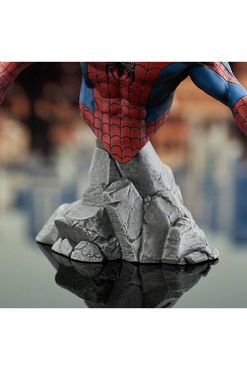 Marvel Comics Bust 1/7 Spider-Man 15 cm