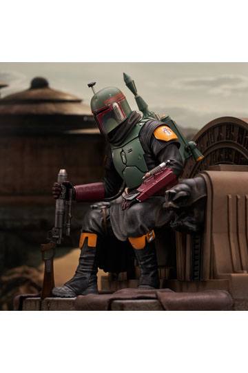 Star Wars: The Mandalorian Premier Collection 1/7 Boba Fett on Throne 24 cm