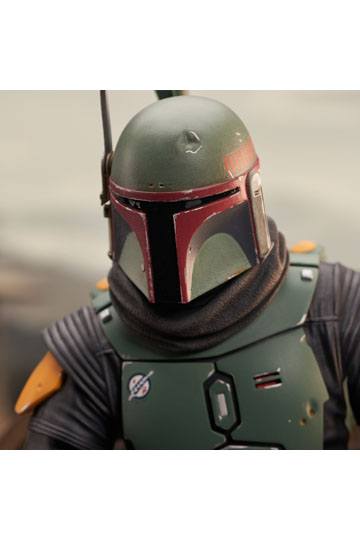 Star Wars: The Mandalorian Premier Collection 1/7 Boba Fett on Throne 24 cm