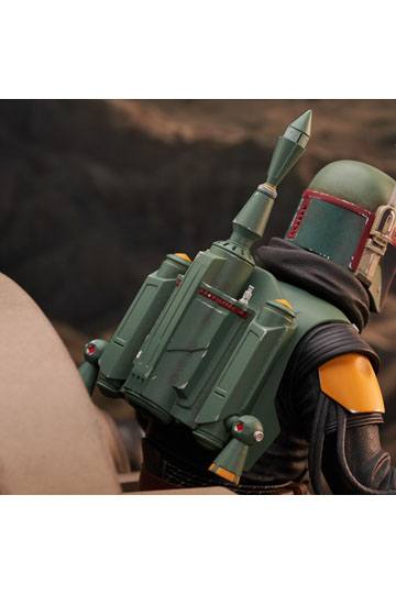Star Wars: The Mandalorian Premier Collection 1/7 Boba Fett on Throne 24 cm