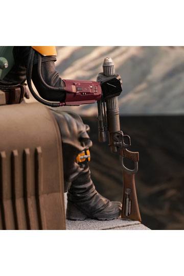Star Wars: The Mandalorian Premier Collection 1/7 Boba Fett on Throne 24 cm