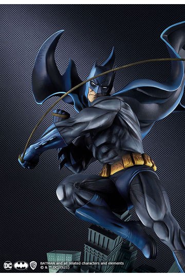 DC Comics Art Respect Statue 1/6 Batman 43 cm