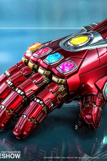 Avengers: Endgame Life-Size Masterpiece Replica 1/1 Nano Gauntlet 52 cm