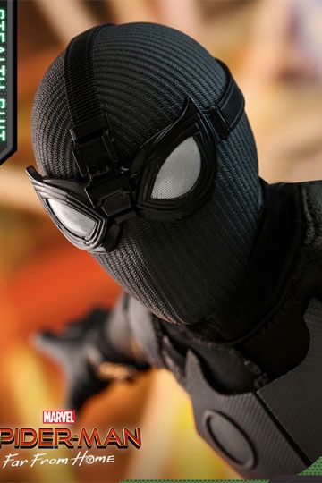 Spider-Man: Far From Home Movie Masterpiece Action Figure 1/6 Spider-Man (Stealth Suit) 29 cm