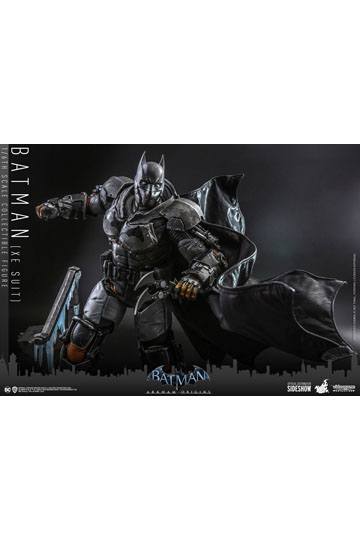 Batman: Arkham Origins Action Figure 1/6 Batman (XE Suit) 33 cm